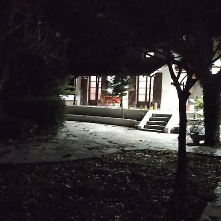 Αρχοντικο Στουσ Προποδεσ Του Ορουσ Διρφυσ Villa Loutsa  Buitenkant foto